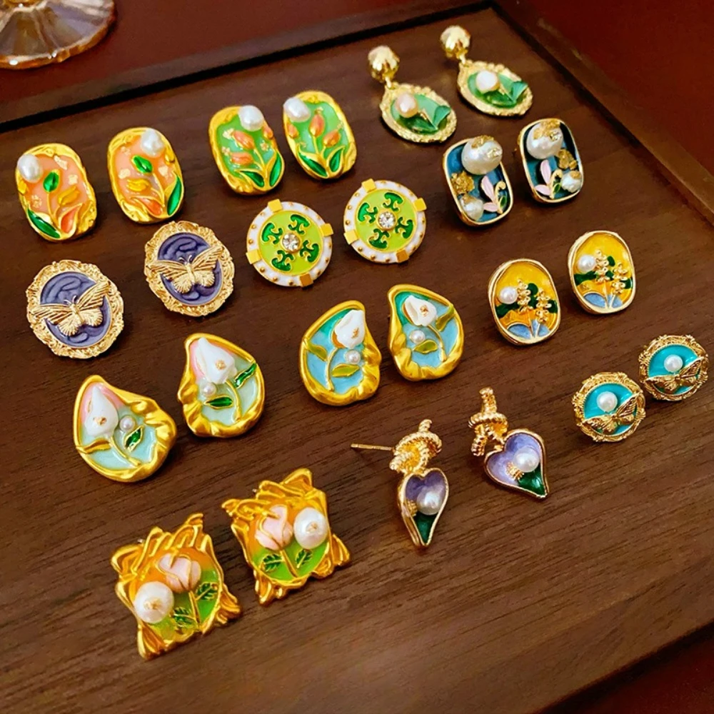 Vintage Temperament Enamel Oil Painting Floral Imitation Pearl Dangle Earrings for Women Art Exhibition Dress Wearing Jewelry