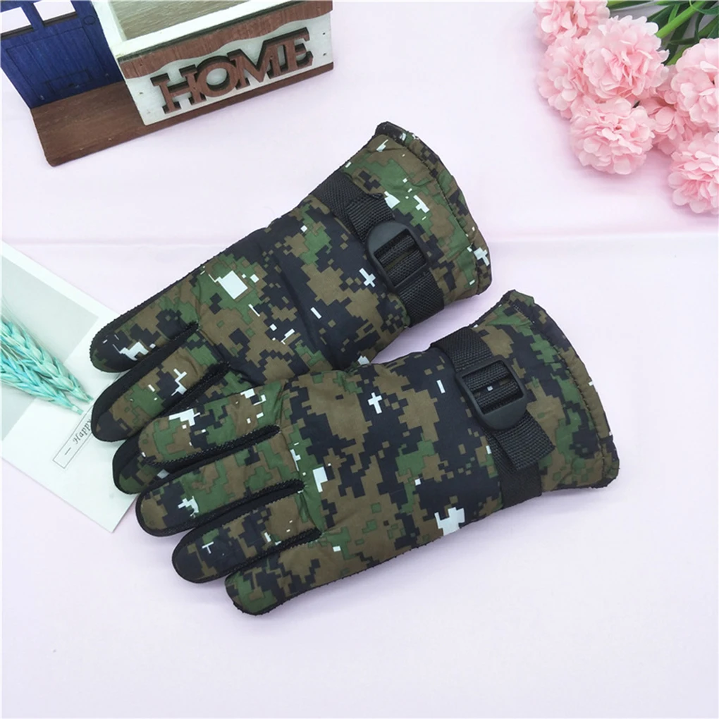 Kids Gloves Waterproof Ski Mittens Camouflage Adjustable Girls Boys Windproof Skiing Glove for Outdoor Skating Green