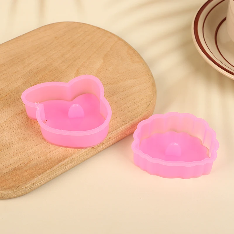 Sanrio-Molde de bola de arroz con forma de melodía, molde de sandía, molde para galletas, moldes Bento en relieve, herramienta de bricolaje, accesorios de cocina