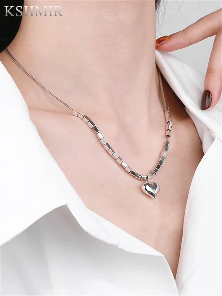 

Cold wind three-dimensional love necklace for women Instagram simple design titanium steel necklace for women necklace