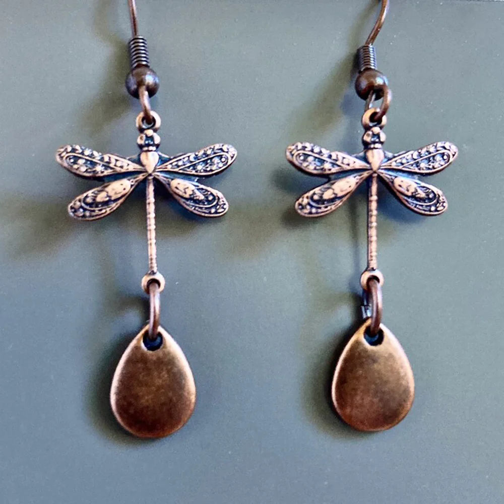 

2pcs Vintage Dragonfly Droplet Shape Classical Metal Antique Copper Color Earrings Woman Party
