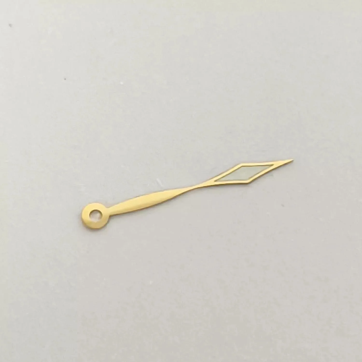 Juego de manecillas de reloj de tres agujas con diamantes luminiscentes dorados y verdes compatibles con mecanismos NH35 NH36 4R 7S - Accesorios para relojes