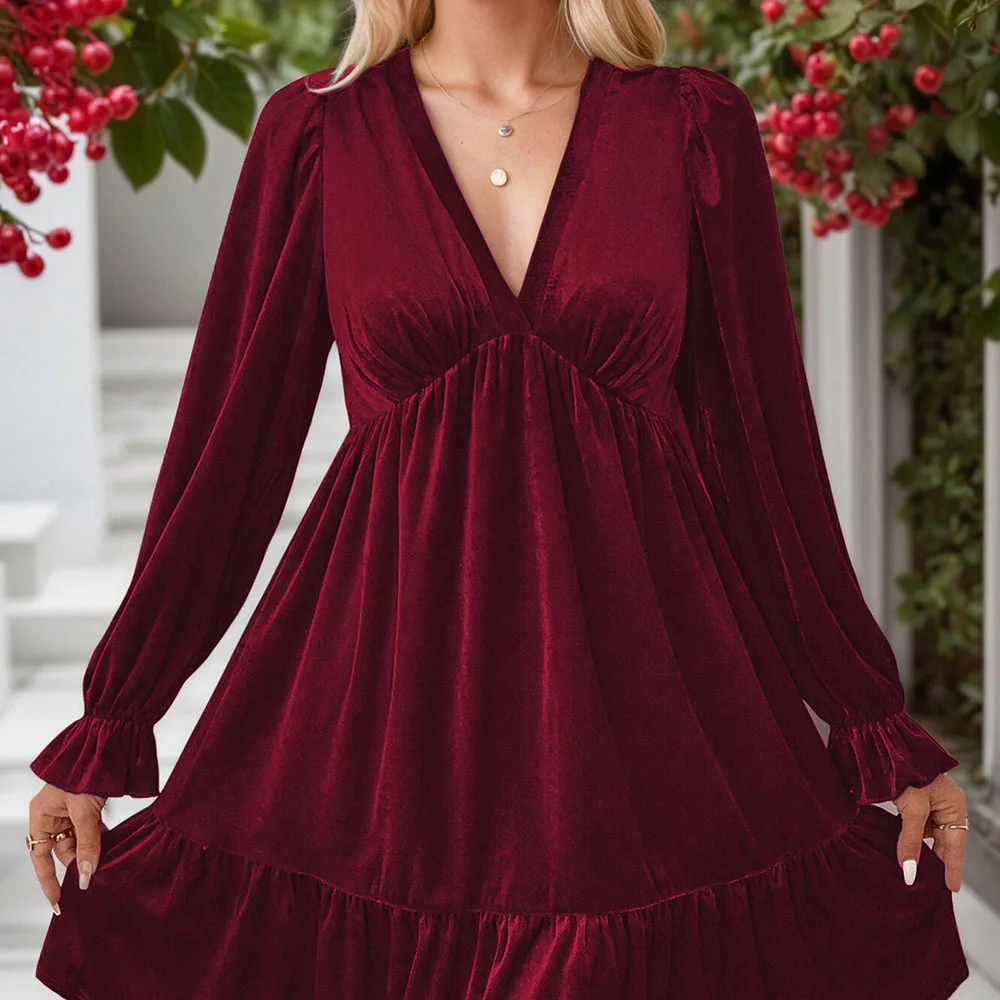 Robe de soirée élégante bordeaux, col en V profond, manches longues, robe de soirée formelle, couleur sophistiquée, Silhouette féminine, Banquet, mariage