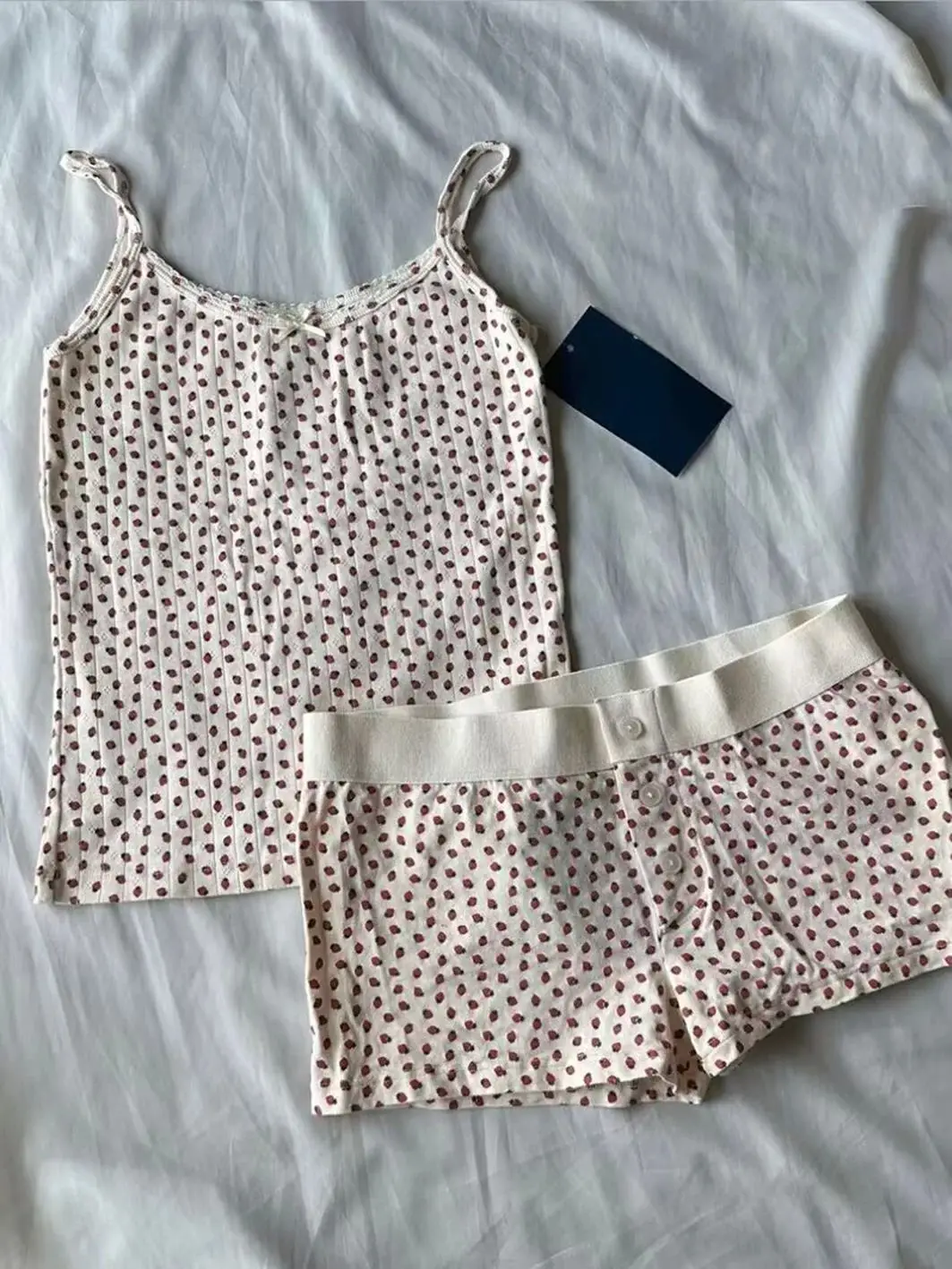 

Комплект Stberry: Женский костюм-двойка с вышивкой и бантом, приталенный, повседневный, спортивный, коллекция Осень 2024