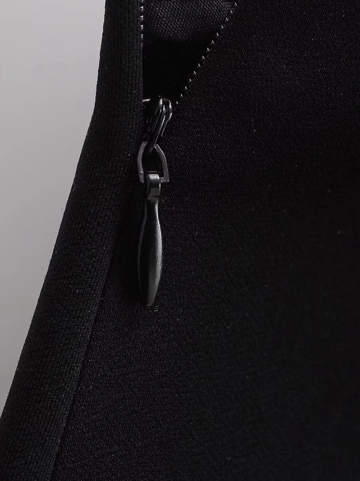 กางเกงขายาวทรงกระดิ่งเอวสูงสไตล์อเมริกันสำหรับผู้หญิง ทรงเข้ารูป สวมใส่สบาย ผ้าบาง ยืดหยุ่น ใช้งานได้หลากหลาย