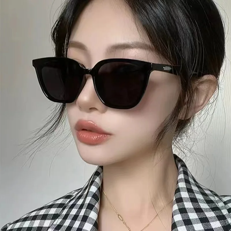 New Fashion Sunglasses Women Brand Designer Retro Rectangle Sun Glasses Female Ins Popular Colorful Vintage Square Eyewear