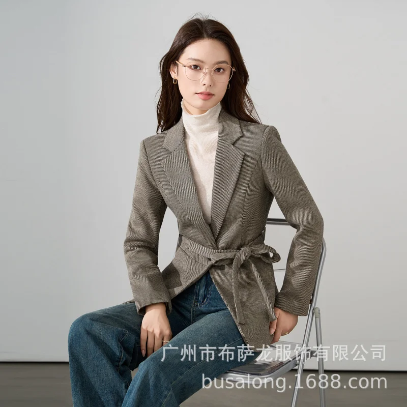 2025New élégant mode costume décontracté femmes haut à manches longues professionnel petit Blazer formel femmes unique veste Workwear25612