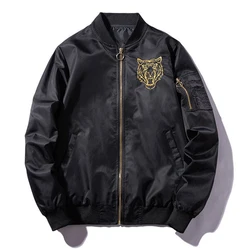 Tiger Embroidery Men Aviator Bomber Jacket Stand Collar 2025 New Streetwear Zip Up Baseball Jackets Casual Japan Style