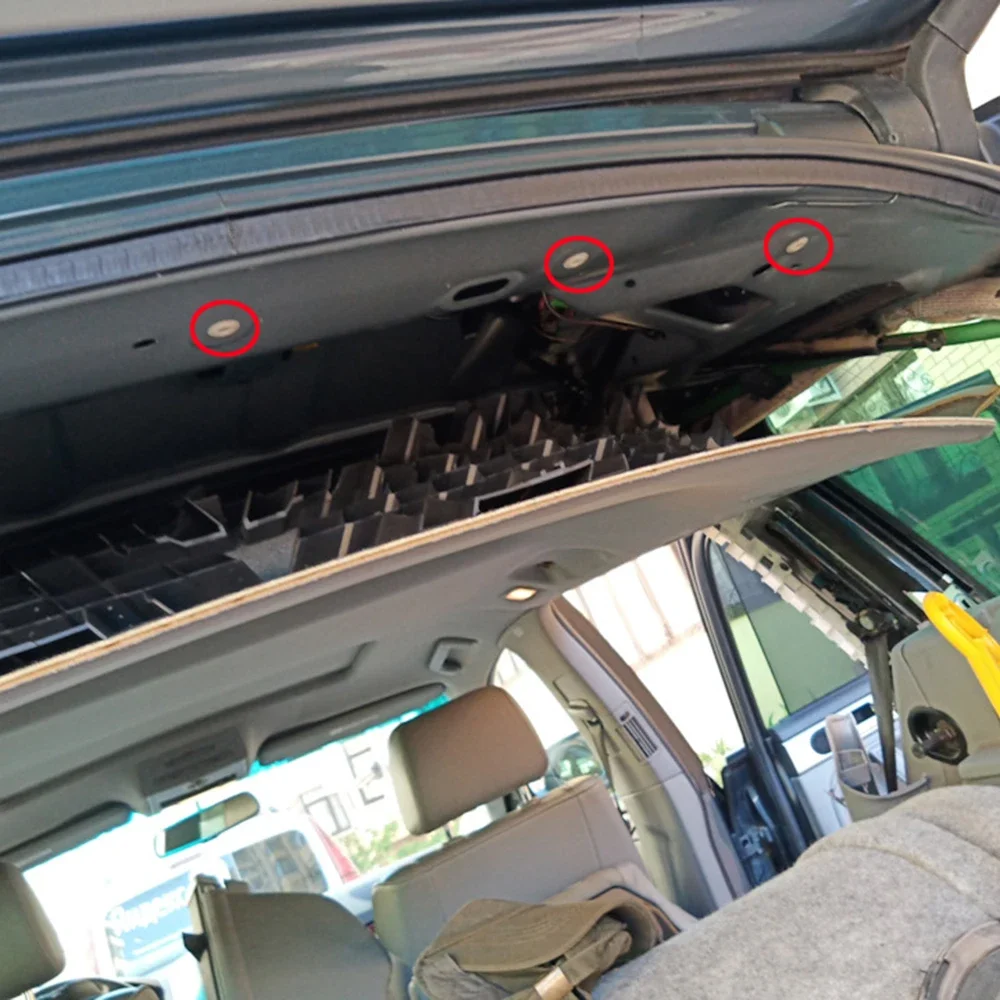 10Pcs For VW Touareg 7L Car Step Insert Side Sill Trim Interior Panel Pillar Clips Rivet 2003 2004 2005 2006 2007 2008 2009 2010