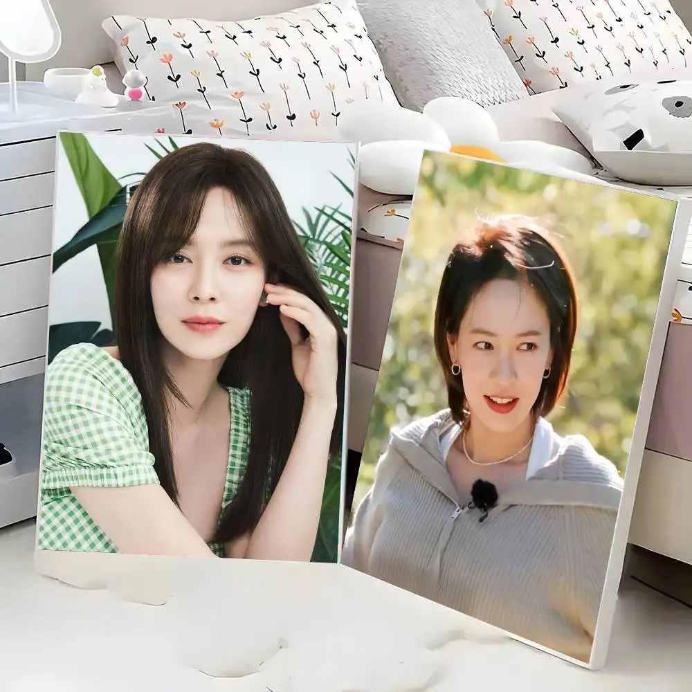 Korean Actor Song Ji Hyo Poster Art Sticky Wall Waterproof Home Living Room Bedroom Bar Aesthetic Decoration