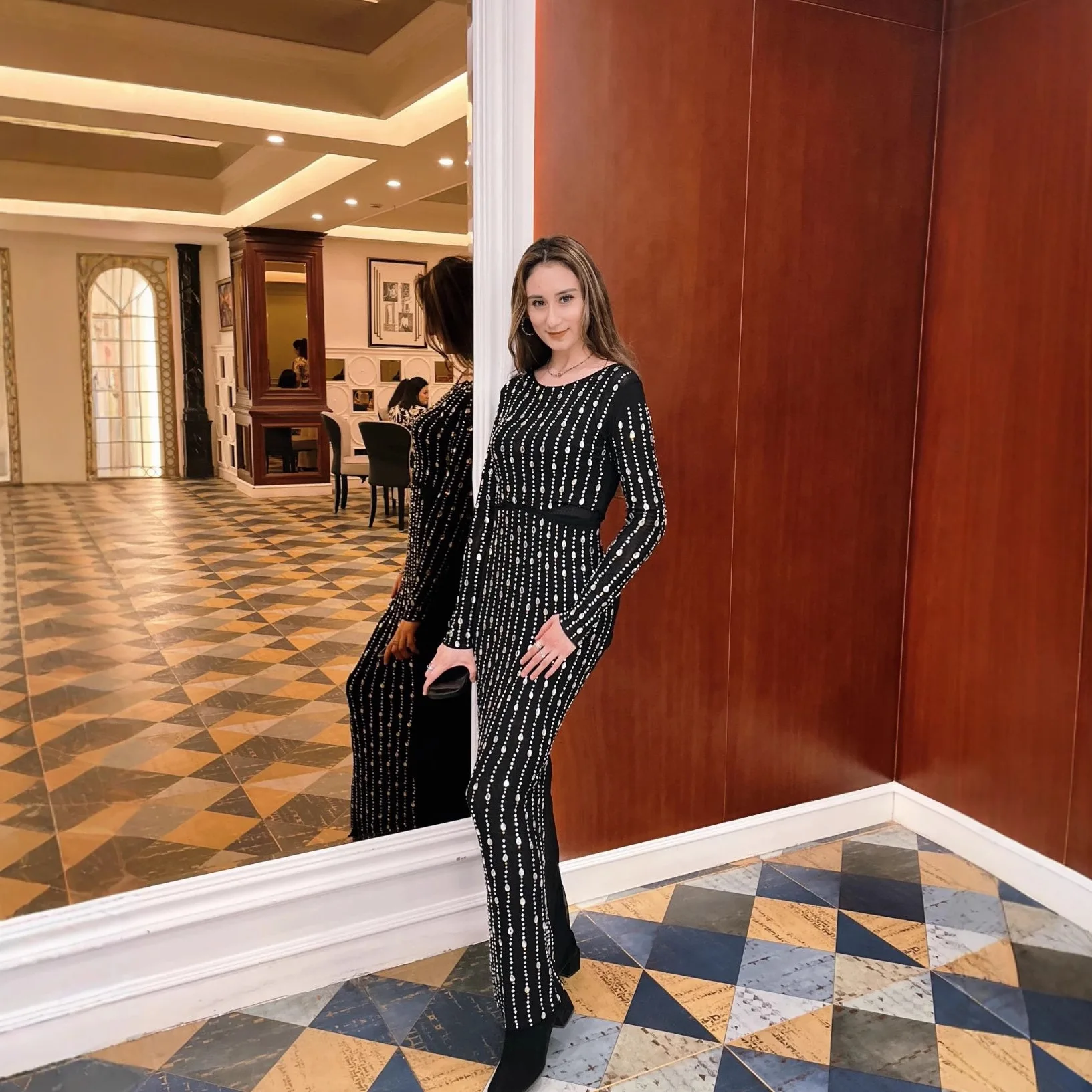 

Black Long Sleeve Water Diamond Party Two-Piece Set Wrap Evening Gown Elegant Fashionable Women's Autumn Collection