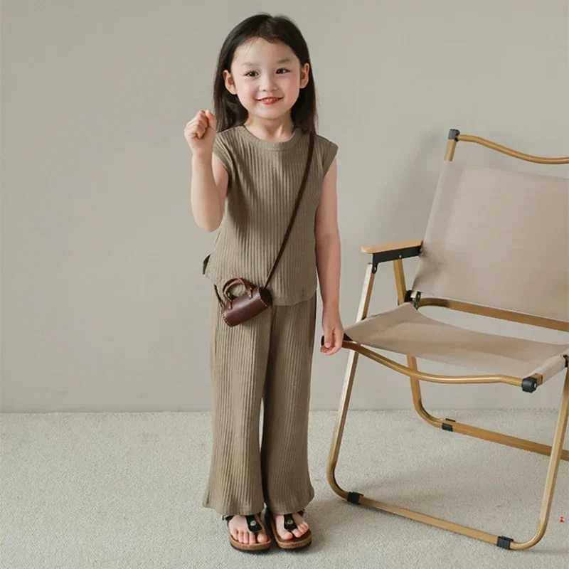 2024 Hot Sell Summer Girl Baby Ice Silk Set Girl Baby Summer Loose Sleeveless Tank Top Long Pants Two Piece Set