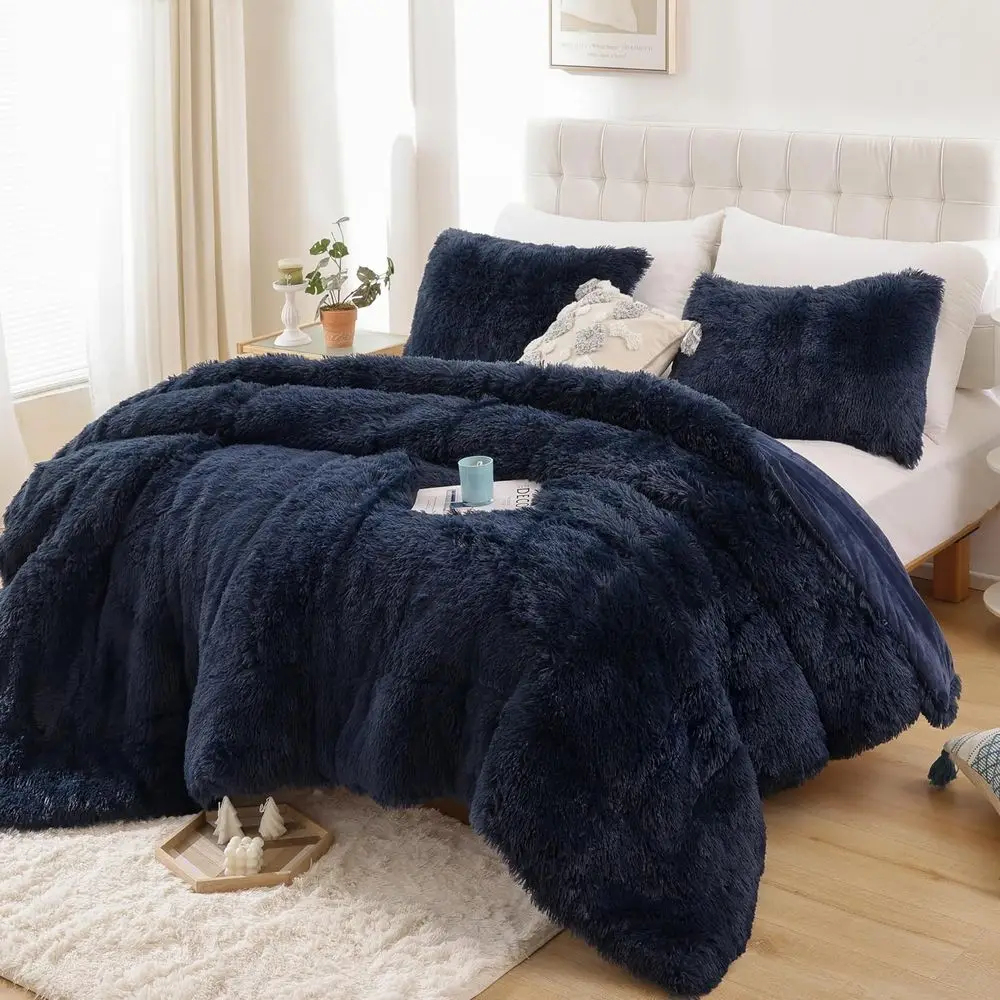 

King Size Comforter Set, Plush Luxury King Bedding, 3-Piece Set - 1 Comforter & 2 Pillowcases, Navy