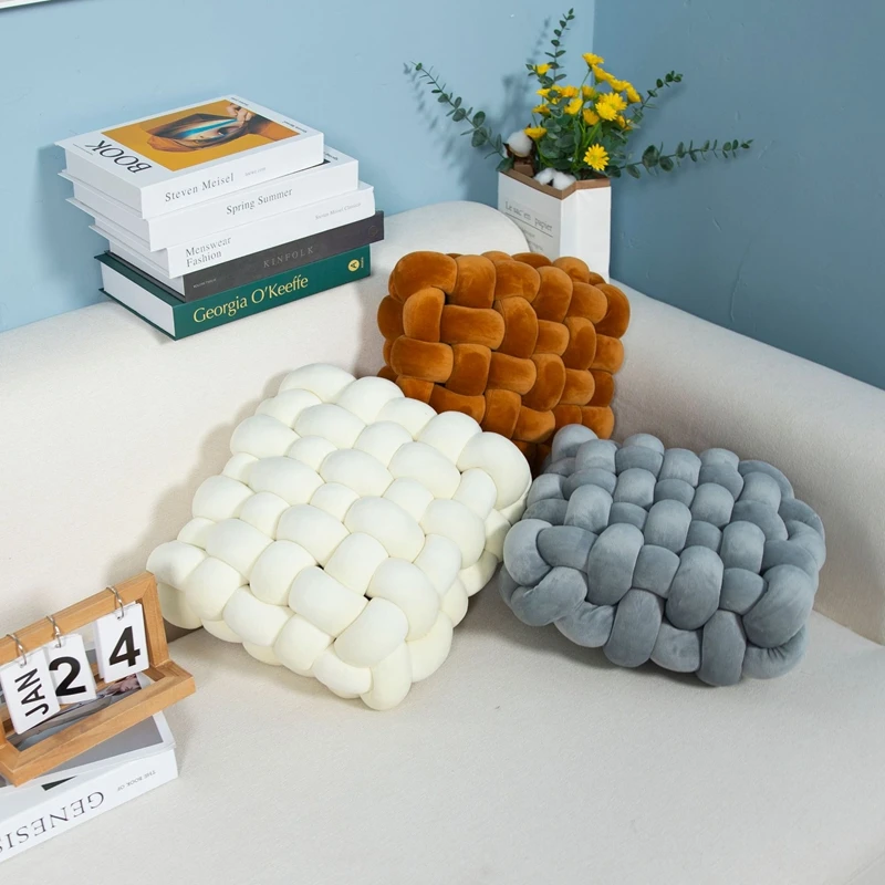 Geschenkknoten, quadratisches Kissen, Samt, handgefertigt, Dekokissen, dekoratives geknotetes Kissen für Party, Weihnachten, Heimdekoration, Rot, Creme, Grün – Detail 9
