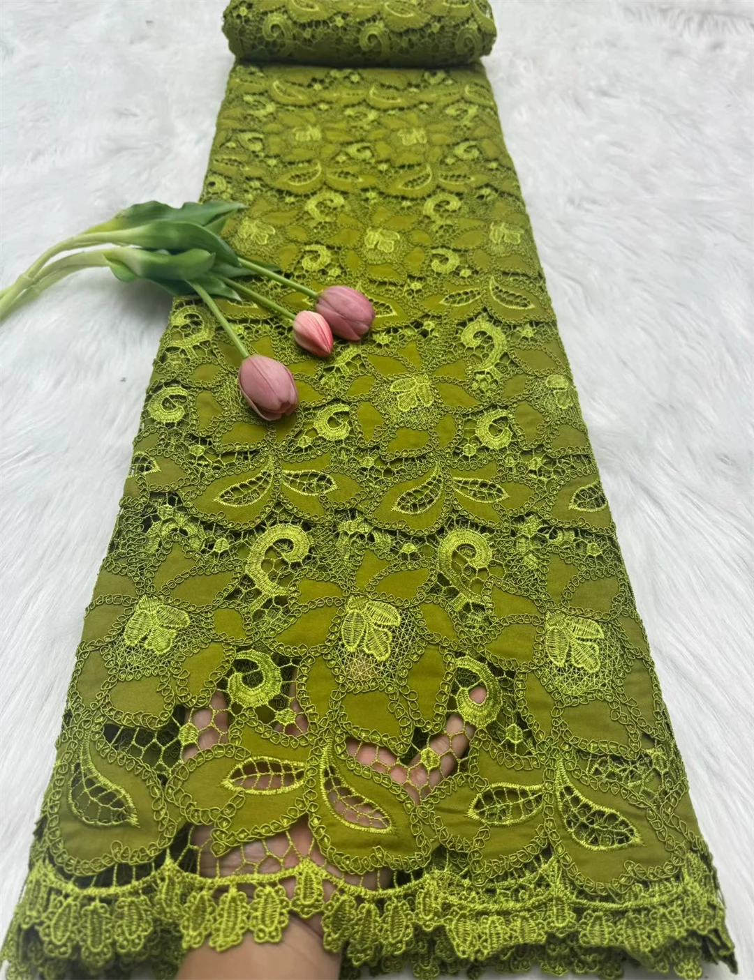 

2026 High-Quality Nigerian Tulle Lace Fabric for Wedding Dress Embroidery Sequins Party Guipure Chiffon Sewing