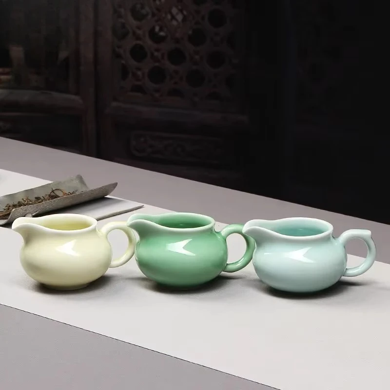 220ml Longquan Celadon Plum Green Tea Pitcher Antique Divide Tea Cha Hai Justice Cup Oolong Tea Kungfu Teaware Craft Accessories