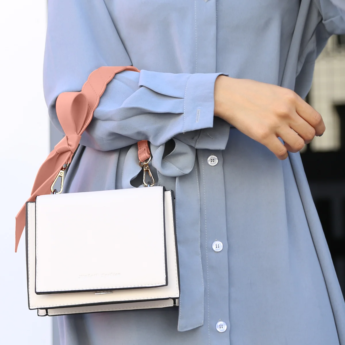 

1Pcs Bowknot Bag Strap Replacement Shoulder Bag Parts Simple Structure Convenient Install Remove Adds Different Charm Handbag