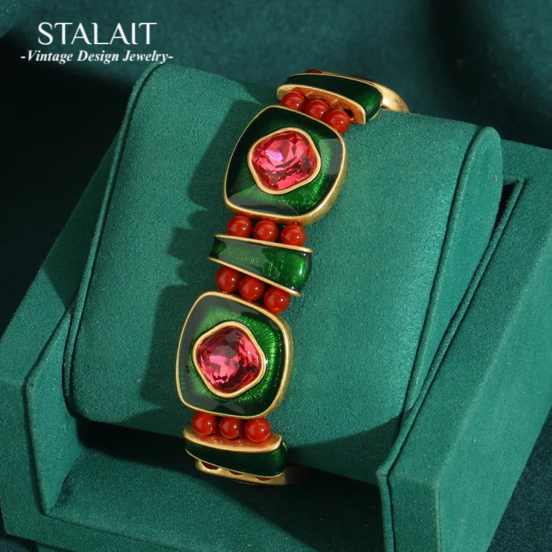 

Vintage Charm Christmas Jewelry Contrasting Colors Green Enamel Sugar Cubes Pink Crystals Bracelets Accessories for Women 2024