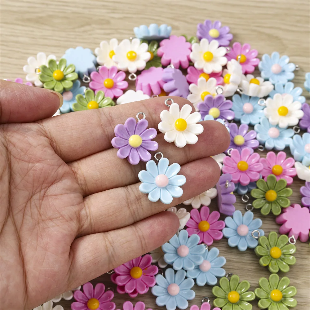 Tusember 10 Stück niedliche Kawaii-Blumenanhänger aus Kunstharz, bunte Gänseblümchen-Charms für Ohrringe, Armbänder, Halsketten, DIY-Schmuckzubehör – Detail 3