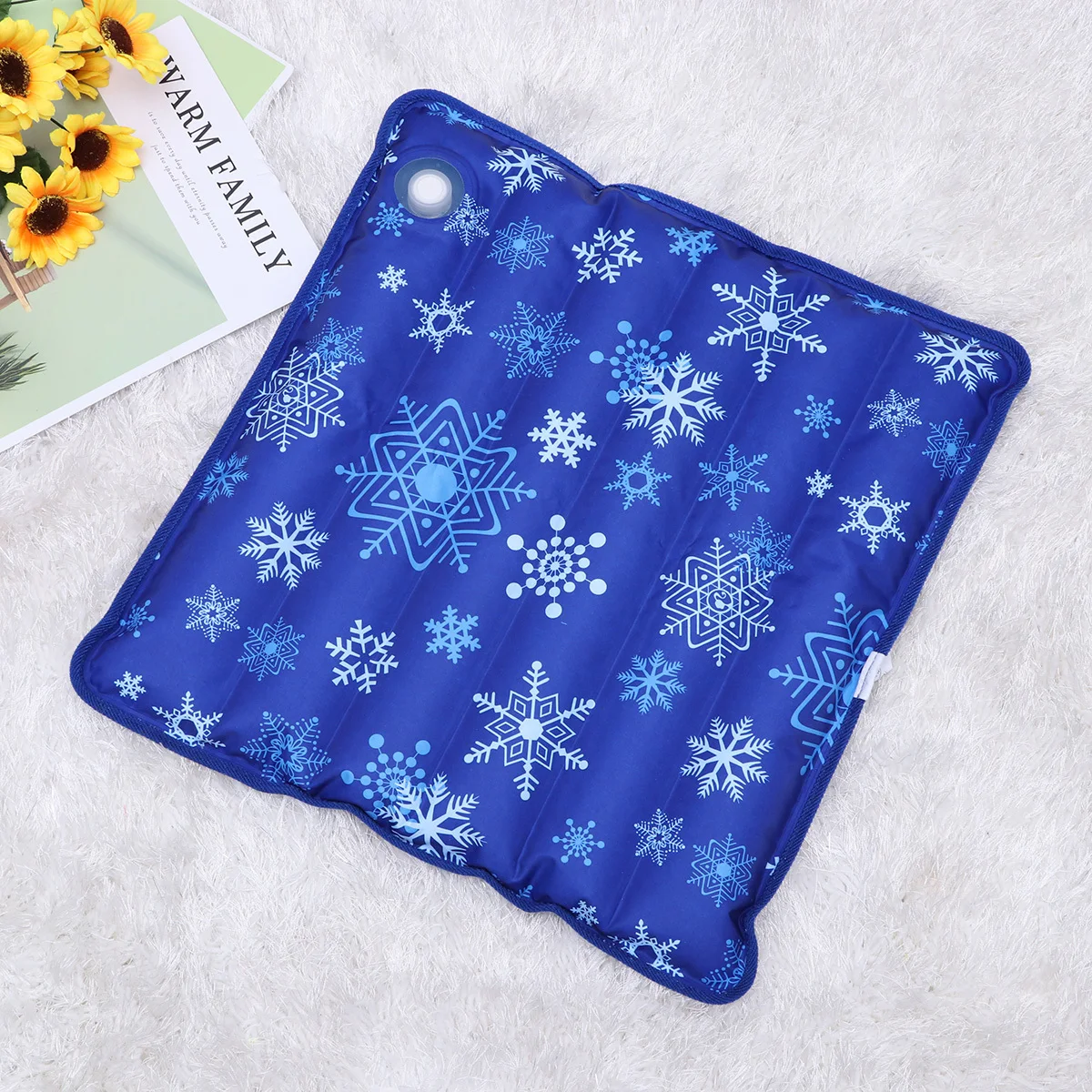 

1Pcs 45x45cm Car Cool Seat Cushion Ice Sensation Fabric Summer Relief Pad for Vehicle Car Cool Cushion Non Slip Back Support