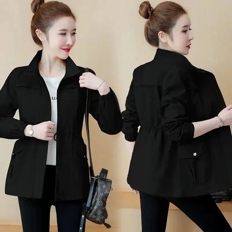 2025 Chaqueta corta nueva para mujer, cortavientos de doble capa, abrigo ajustado informal de otoño, chaqueta informal con cuello levantado a la moda para mujer