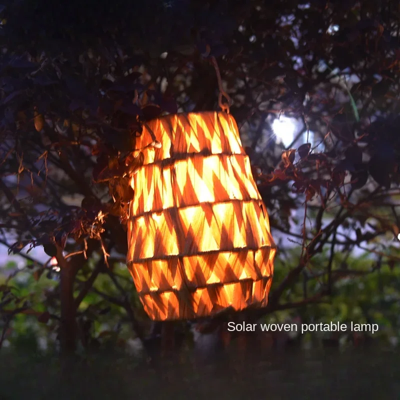 LED Light Rattan Hand-Woven Lantern Chinese Rattan Lantern Rattan Lantern Solar Outdoor Yard Lamp