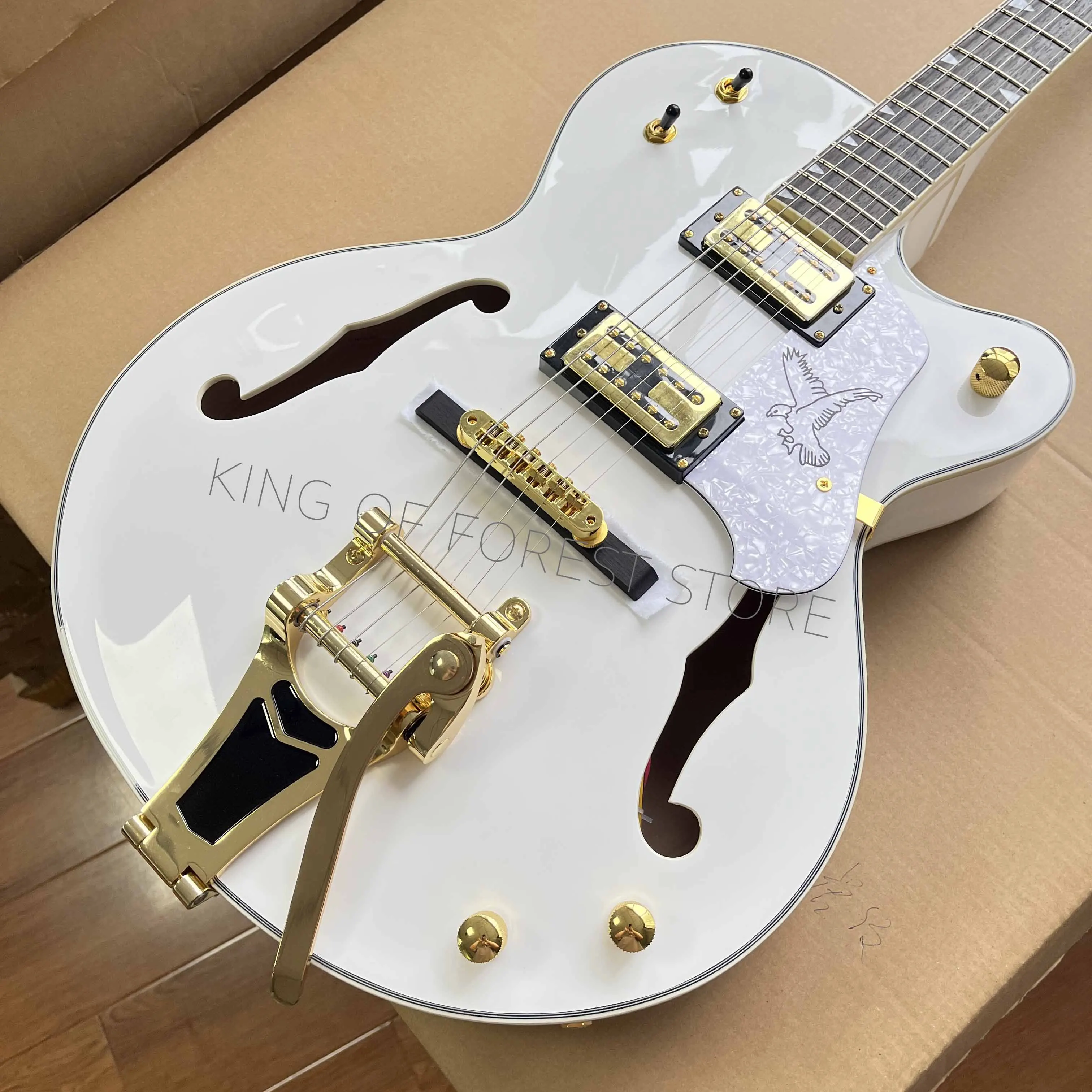 Electric Guitar White Semi-hollow Mahogany Body with Rosewood Fretboard