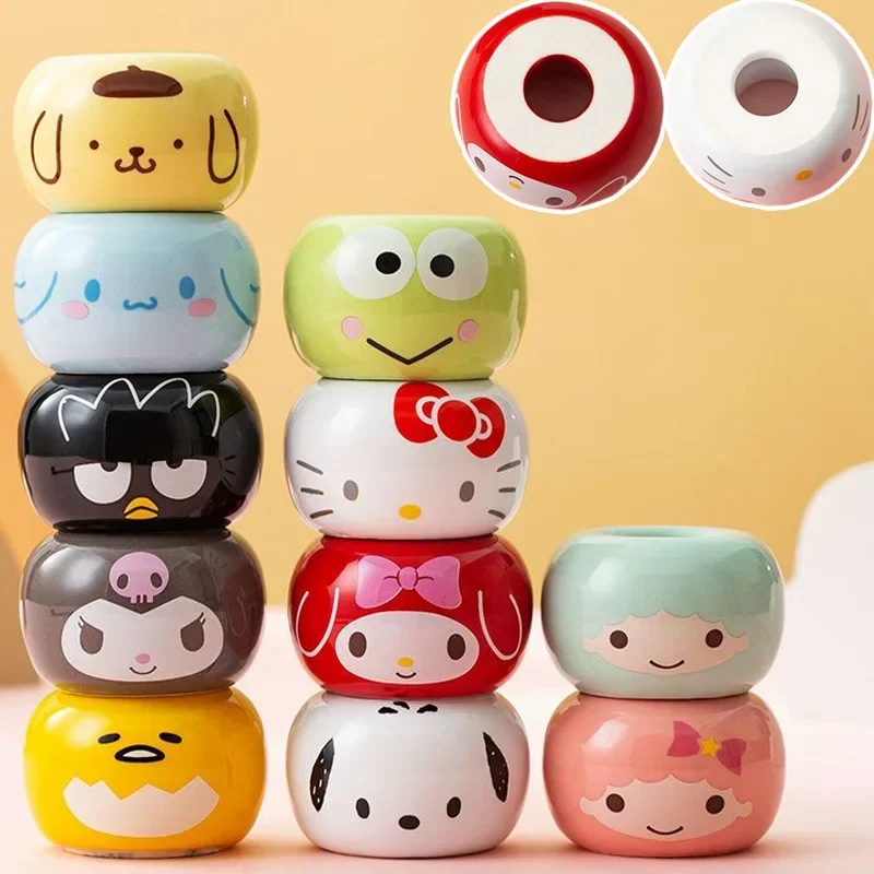 Sanrio Hello Kitty Base de colocación decoración ceja pluma soporte para cepillo de dientes lindo soporte para bolígrafo personalizado Mini almacenamiento de cepillos de dientes
