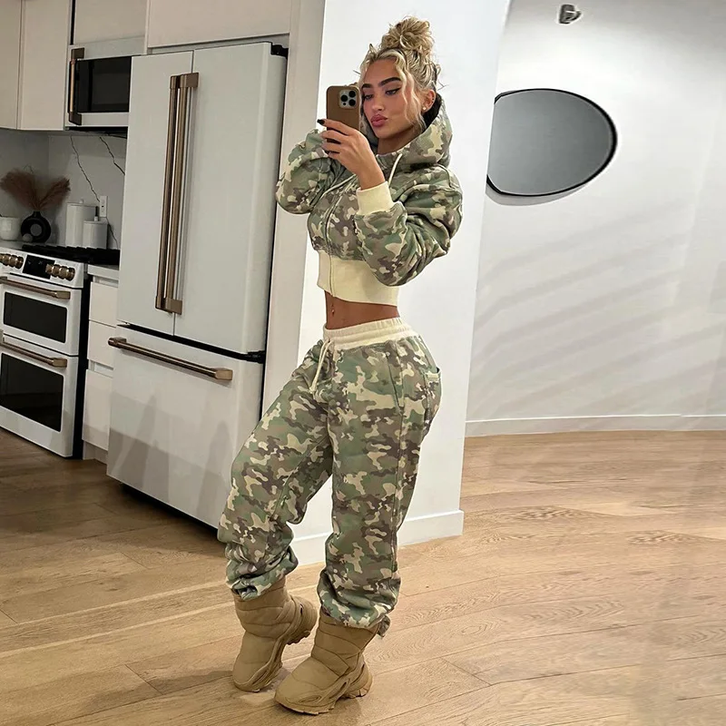 

Camouflage Print Loose Casual 2 Piece Set Women Tracksuits Winter Full Sleeve Zipper Hooded Sweatshirts Crop Top Wide Leg Pants