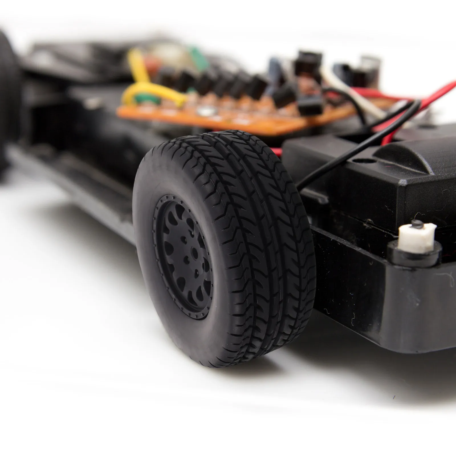 

4Pcs Premium Soft Rubber Rc Tires for Mini Remote Control :32 Scale Off-Road Wheels Replacement Kit for DIY Rc Vehicle