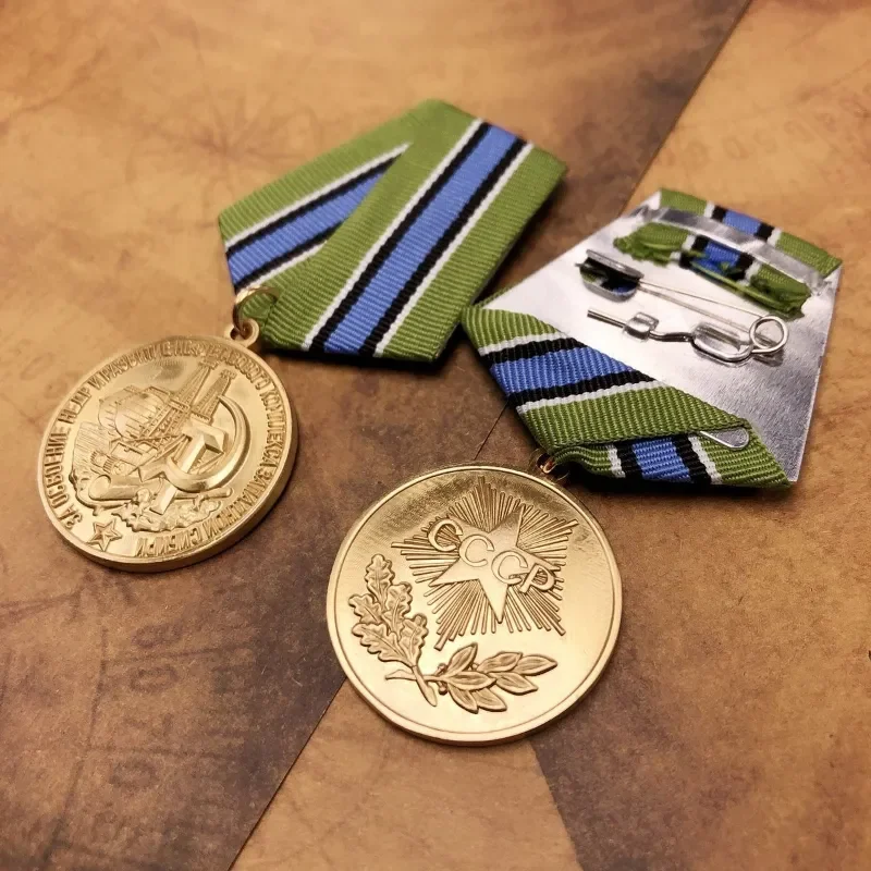 Lenin Red Star Medal of Honor Corn Badge Russian Medal replica pins badge