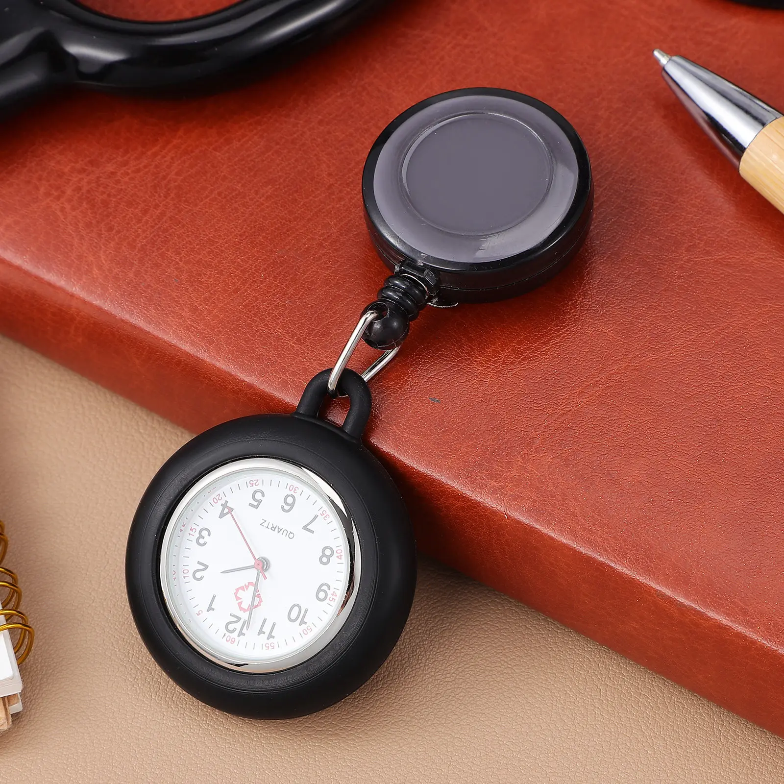 

Badge Reel Pocket Watch for Nurse Smiling Face Pattern Clip-on Hanging Watch Lightweight Accurate Time Black