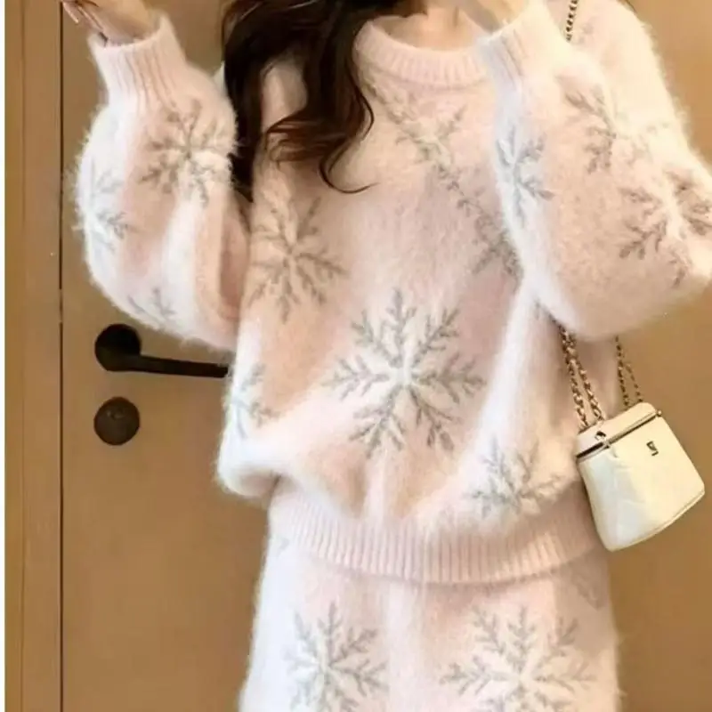 Autumnwinter Season New Clothing Design Gentle Style Knitted Short Skirt Set Cute Sweet To Wear Sweater Half Skirt Two-Piece Set