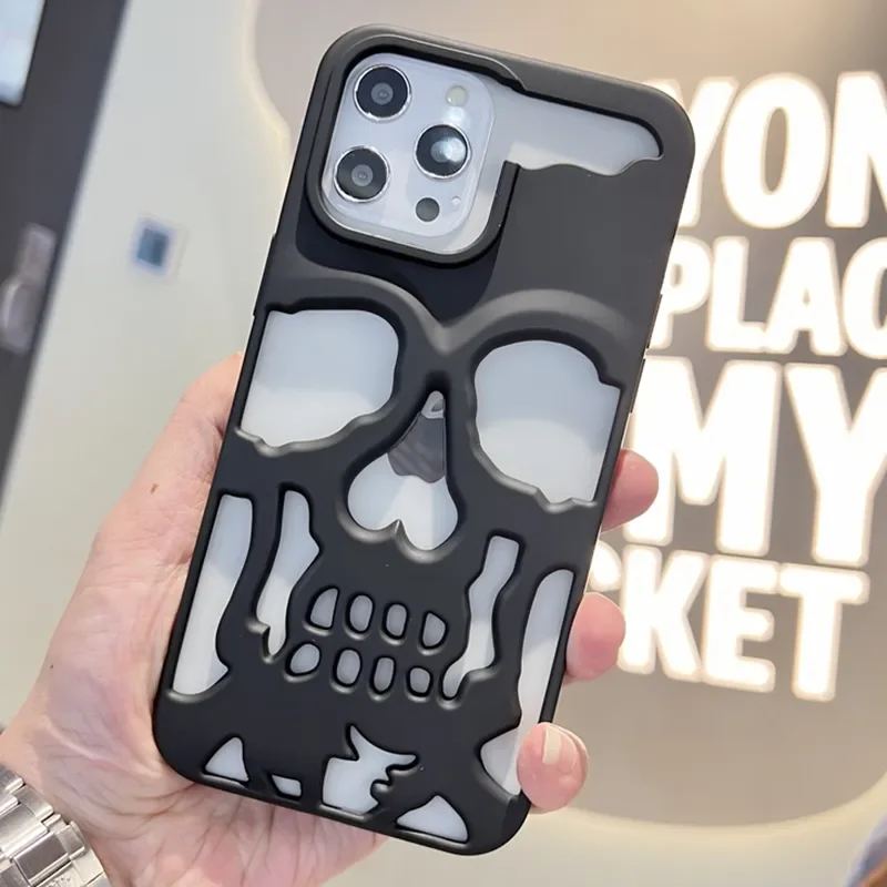 3D Hollow Skull Callous Phone Case for iPhone 15 14 ProMax Plus 13 12 11 Pro Max Luxury Plating Shockproof Ghostface Soft Cover