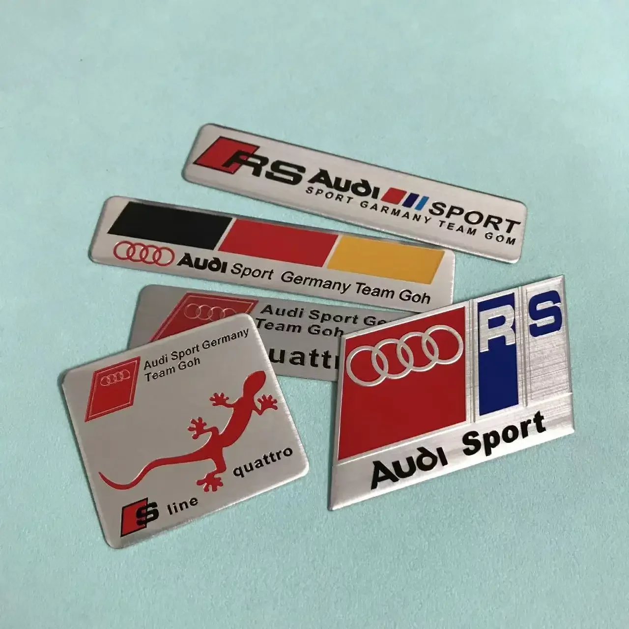 

2025 1pcs Aluminum Car Badge Sticker Accessories For Audi Quattro RS S-line A5 A6 C5 C6 C7 A4 B5 B6 B7 B8 B9 A7 A8 Q7 Q5 Q3 A3 R