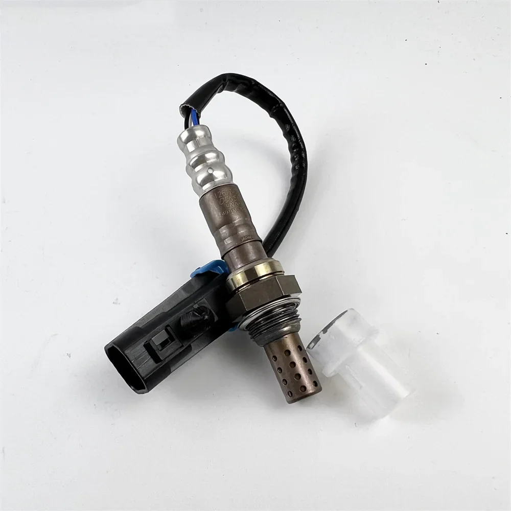 

1pcs 12612459 Auto Parts oxygen sensor 12612430 12627139 12607145 Engine Oil Pressure Sensor for Buick Cadillac