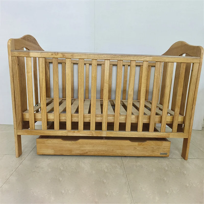

Детская кроватка из натурального дерева New Born Natural Wood Cunas Para Bebes с местом для хранения