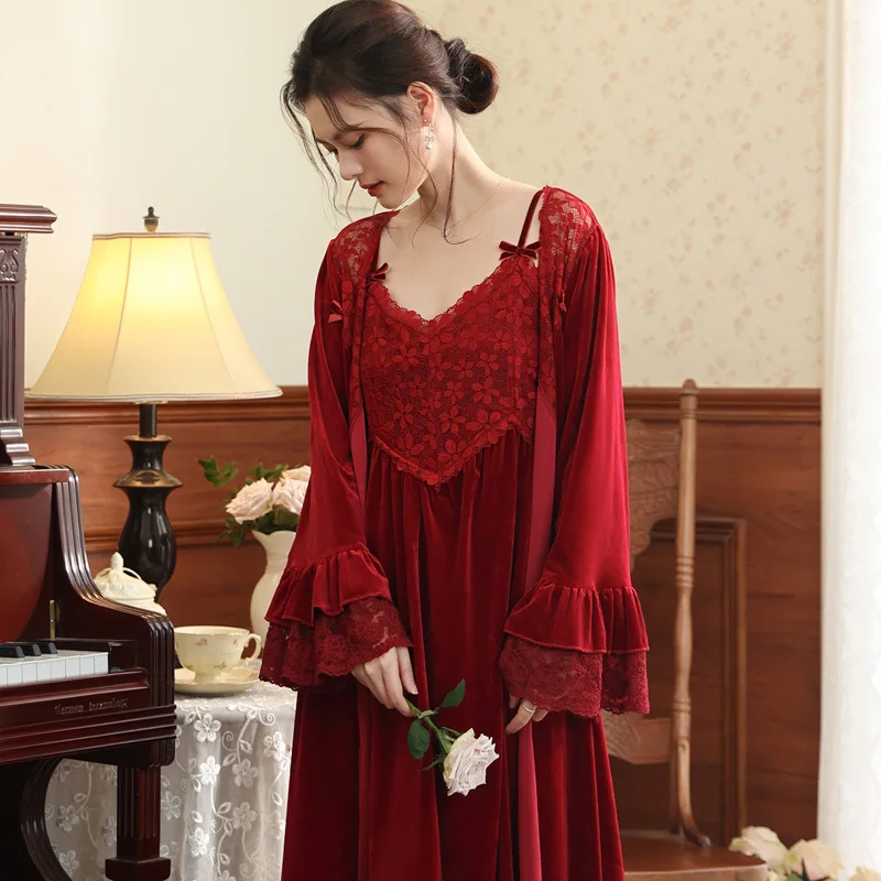 

Long Sleeve Robe Women's Gold Satin Nightgown Bridal Morning Dress French Pajamas Outerwear Home Suit Set for Autumn and Winter