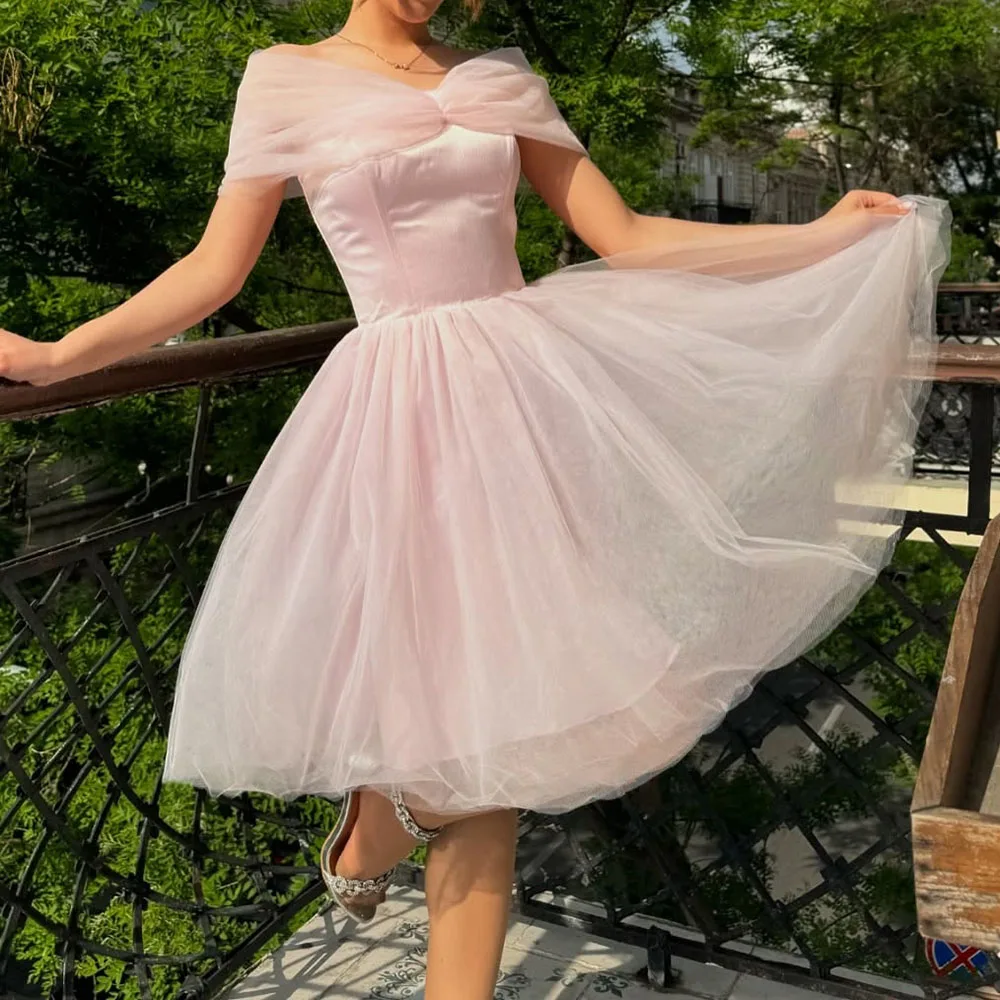 

Customized A-Line Evening Dresses Knee-Length Off The Shoulder Sleeveless Prom Gown Simple Fashion Draped Casual Party Gown