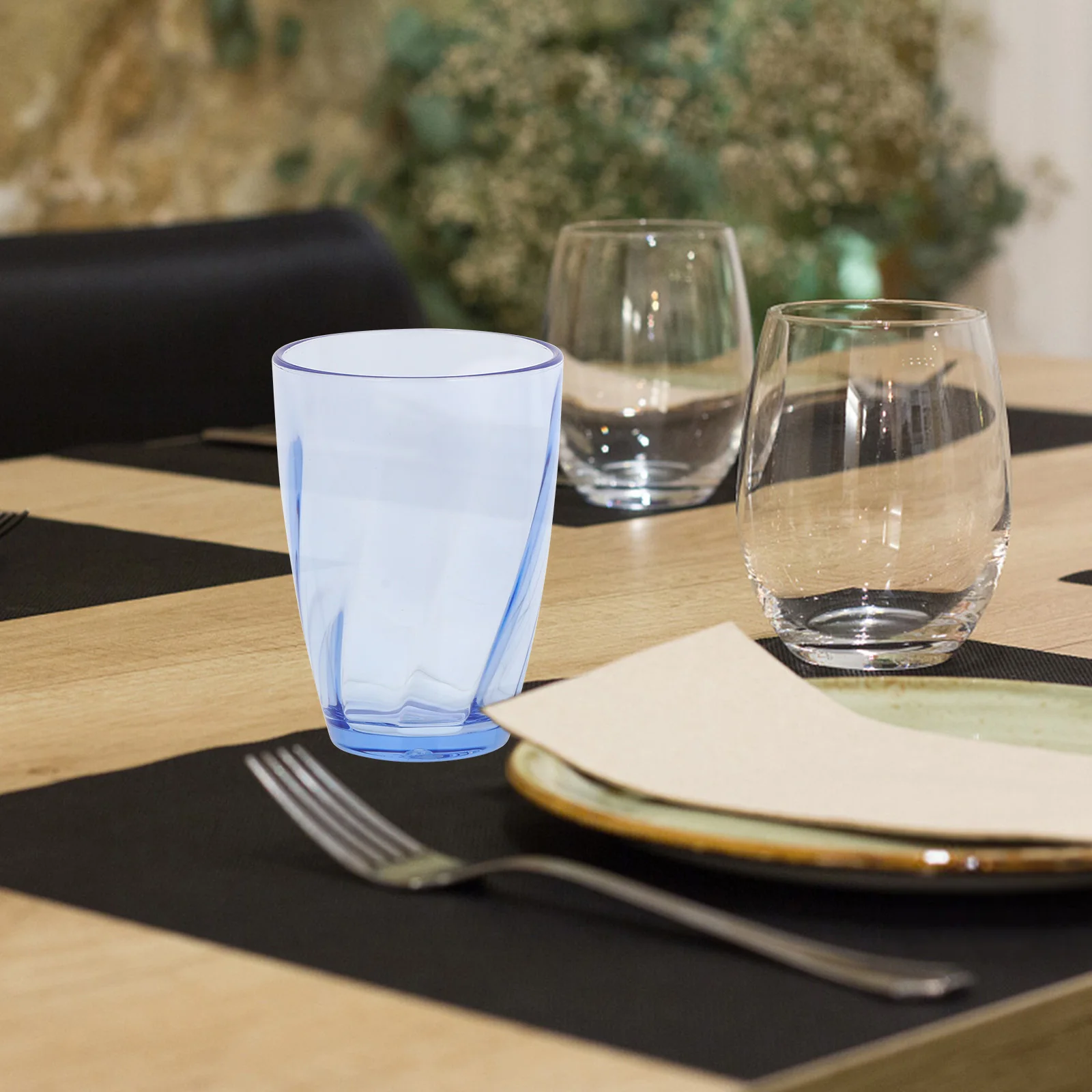 

1Pcs Acrylic Cup Smooth Mouth Ergonomic Design Transparent Soft Color Ideal Gift Friends Family Wine Cup