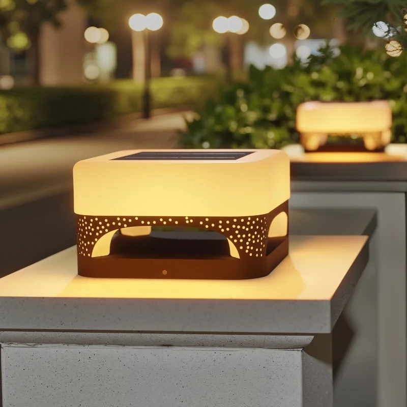 Solar powered LED outdoor waterproof column headlights courtyard lights fence and gate side column lights