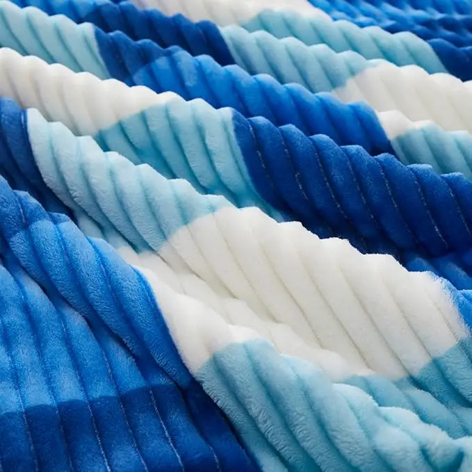 2026 New Super Soft Warm Sherpa Throw Blanket Cozy Plaid Design Fashionable 60*80 Size Custom Knitted Comfortable Style
