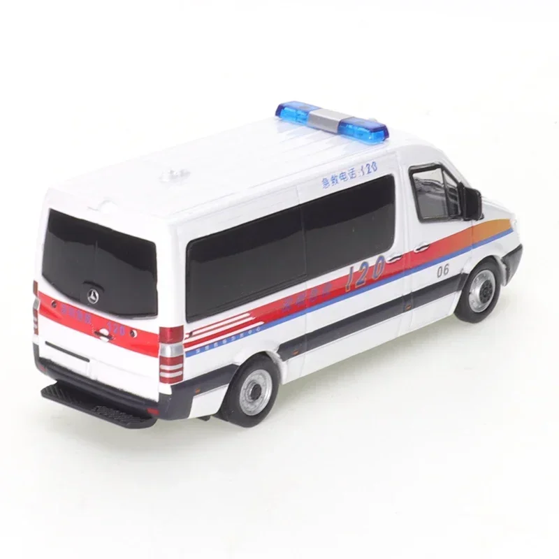 XCARTOYS 1:64 Cast Micro Mercedes Benz Lingte Shenzhen Airport Ambulance Diecast Automotive Model Ornaments Cas Toys Gift