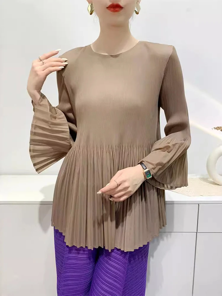 GVUW Pleated Round Collar T Shirt Women Chic Style Flare Sleeve Solid Color Summer Casual Female New 2025 Clothing 17G6288