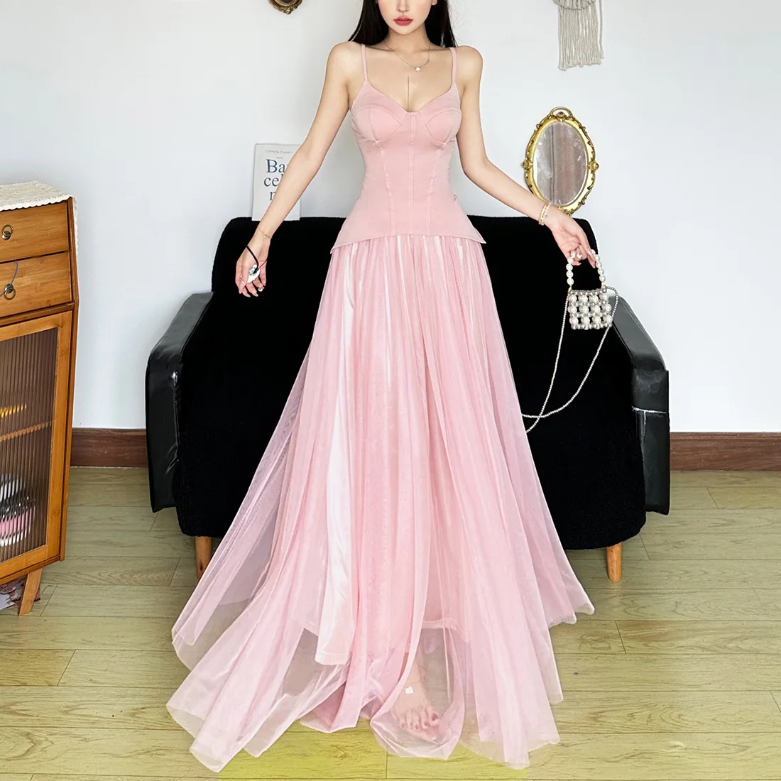 

Новый летний милый однотонный топ с бретельками на талии, комплект с высокой талией и полуюбкой для похудения для женщин