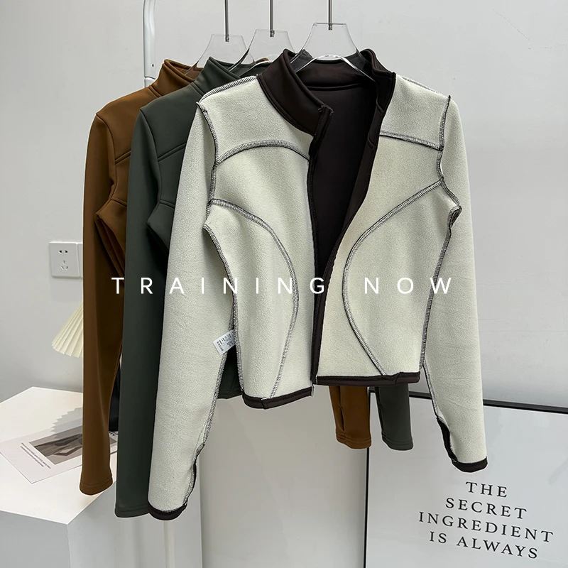 

Thickened and velvet yoga tight short jacket for women winter 2025 new fitness running warm sports zipper top