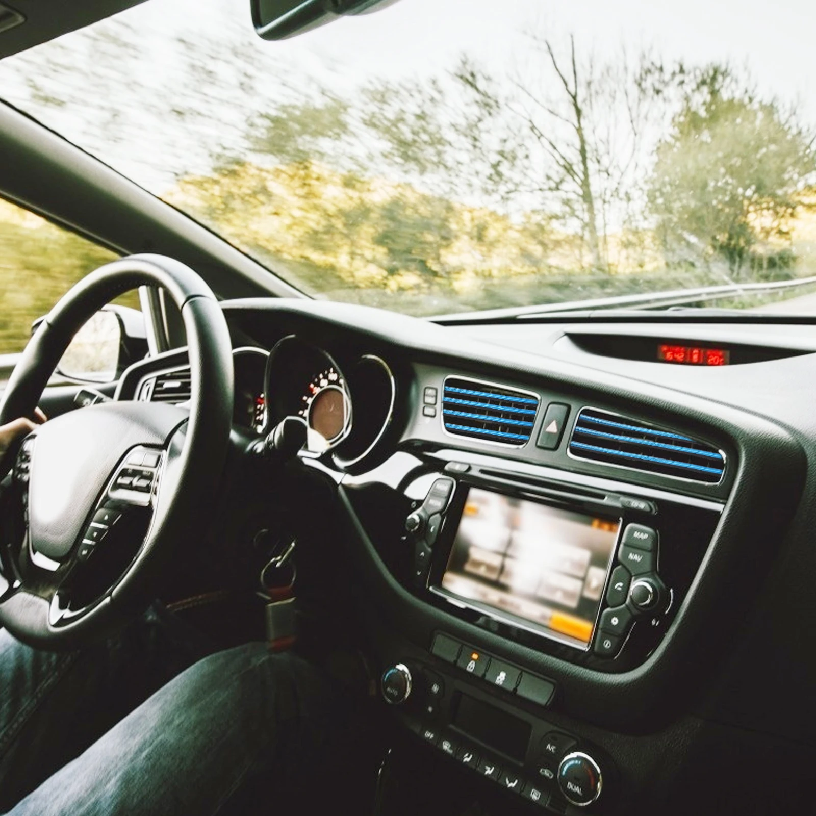 

PVC Car Outlet Strip Decorative Trim for Air Conditioning Vent Clamp Strip Vehicle Auto Clip Dustproof Practical Elegant Design