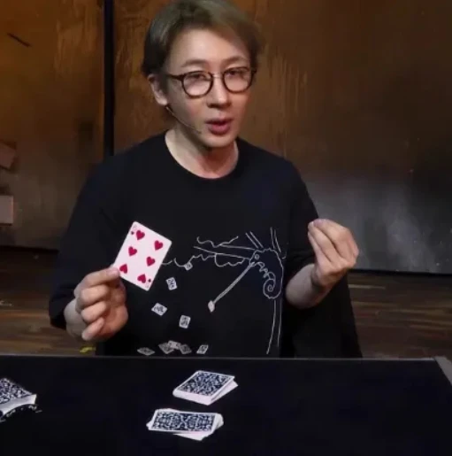 

Card Picker&Chameleon Seeker от Лу Чен - Фокусы (Мгновенная загрузка)