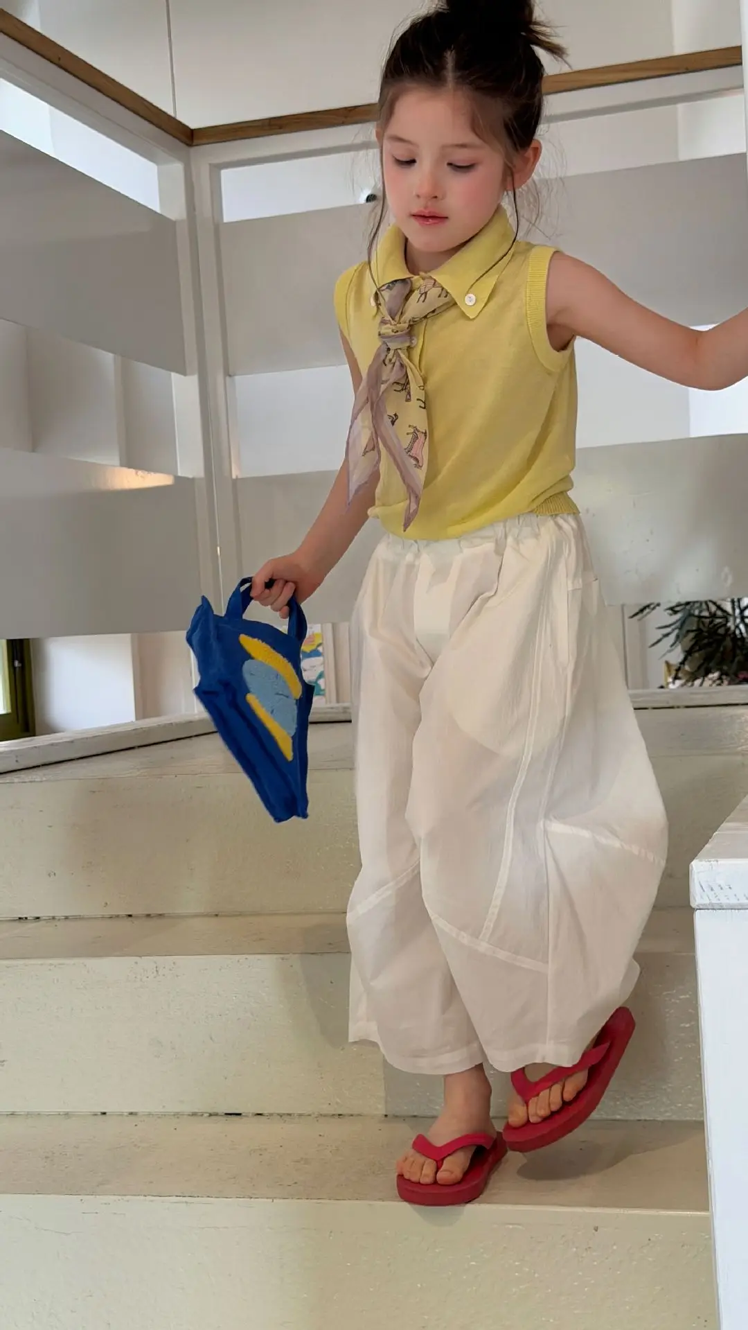 26 Spring Summer New Fashion Thin Knitted Tank Top with Advanced Sense and Scarf