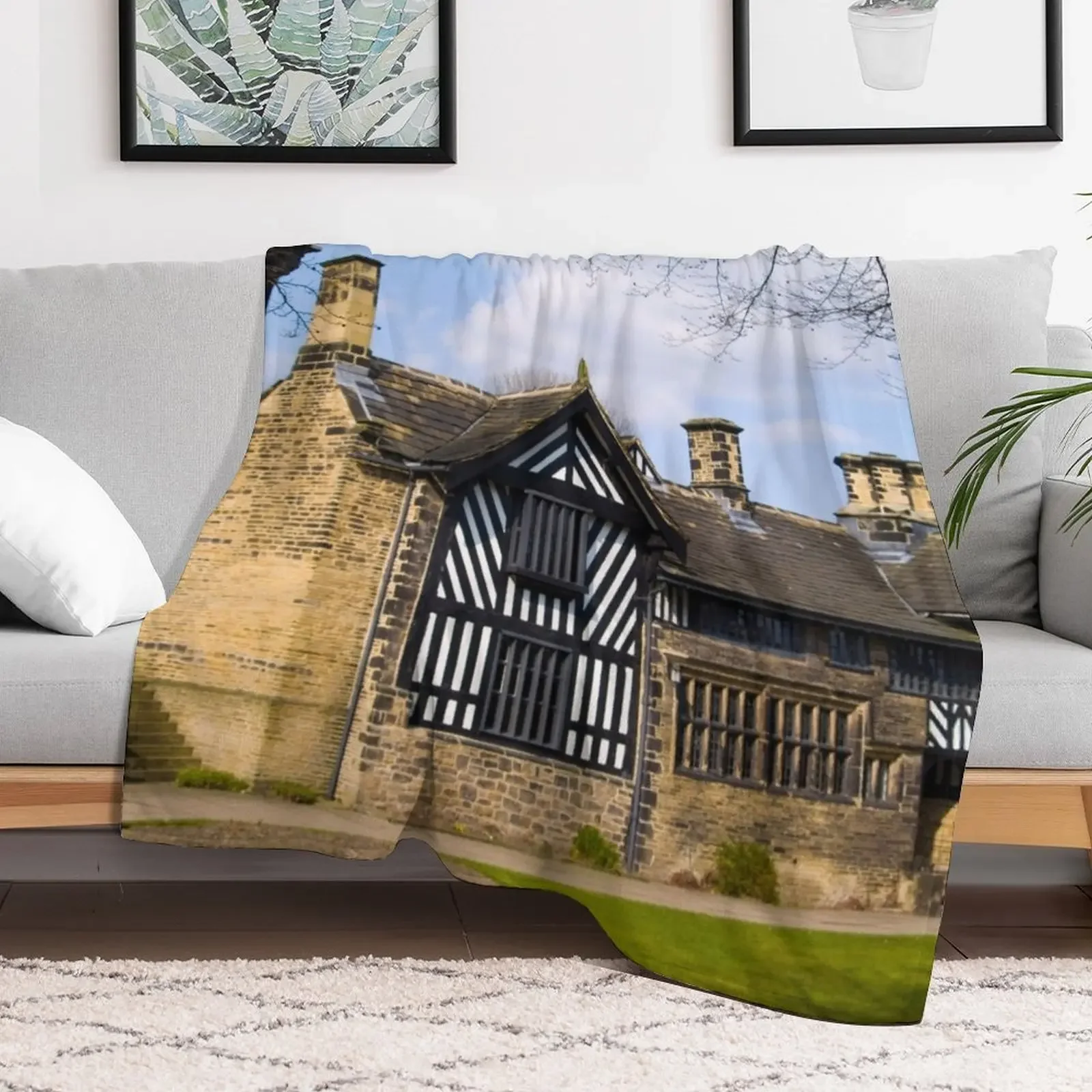 Shibden Hall - West Yorkshire built circa 1420 Throw Blanket Blankets Sofas Of Decoration Flannel Fabric Blankets